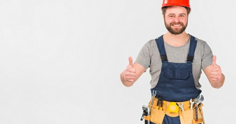 handyman giving two thumbs up